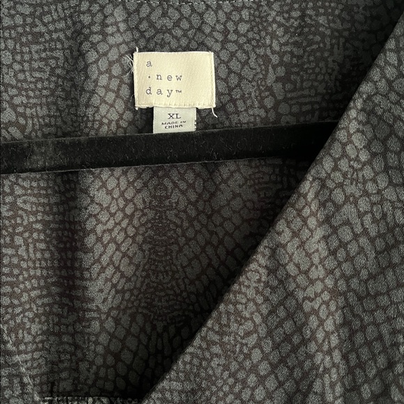 2 dresses - Black Long Sleeve Women's dresses . Classic Black with print. - Picture 2 of 7